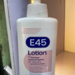 E45 Moisturizing lotion for dry and sensitive skin